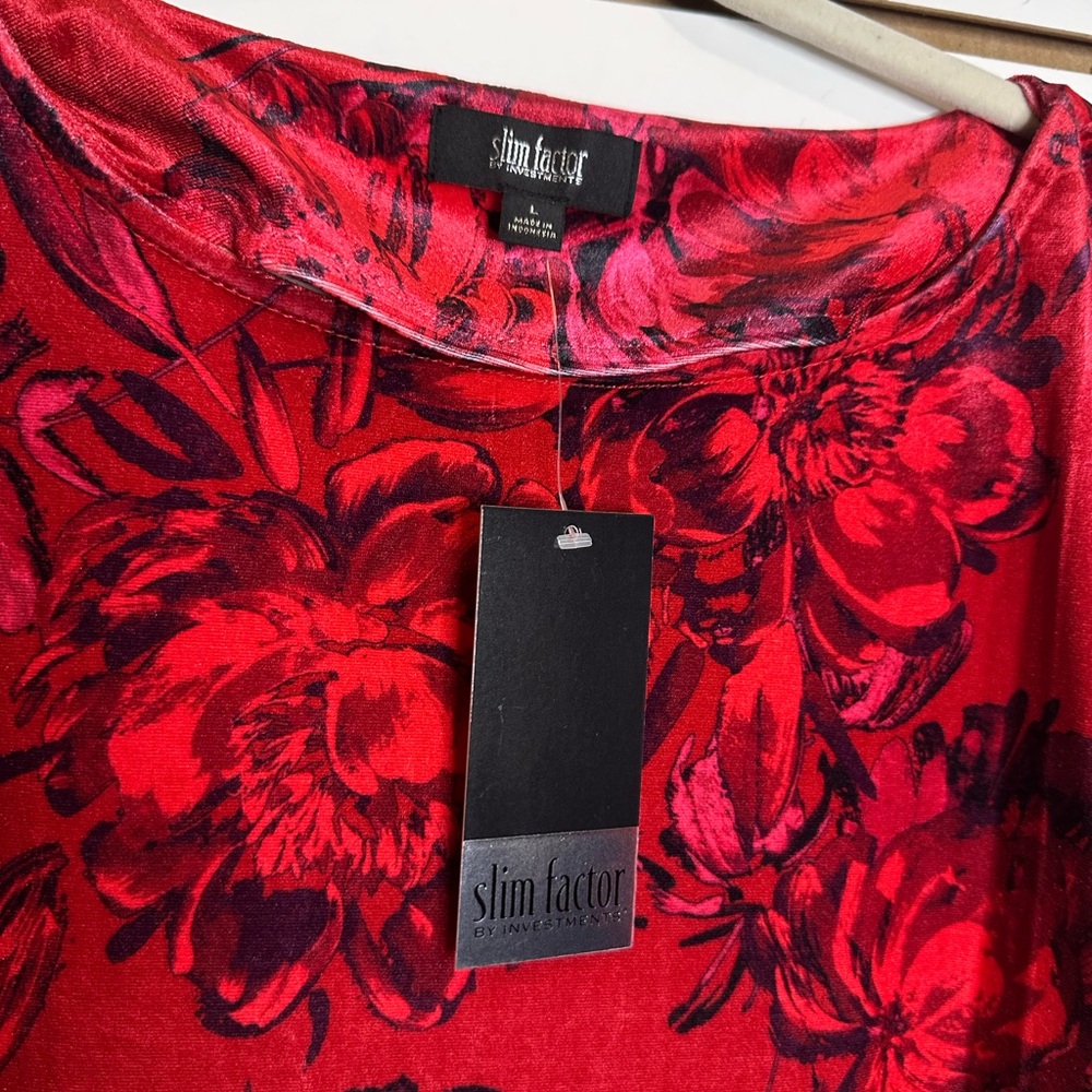 NWT “Velvety” Floral Print Dolan Sleeve Oversized Blouse - Picture 10 of 10